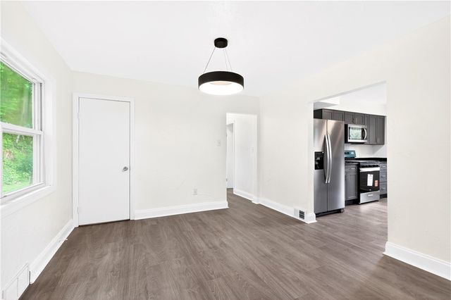 2925 SEBOLT ROAD, South Park, PA 15129