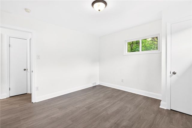 2925 SEBOLT ROAD, South Park, PA 15129
