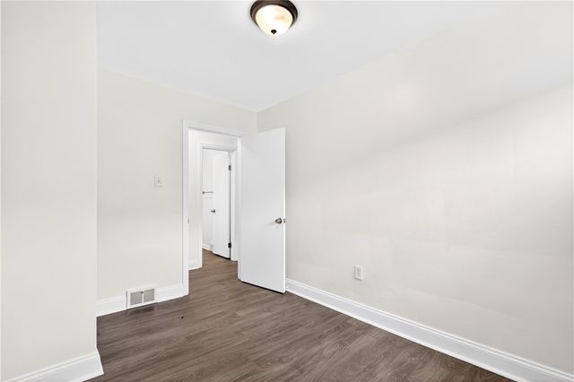 2925 SEBOLT ROAD, South Park, PA 15129
