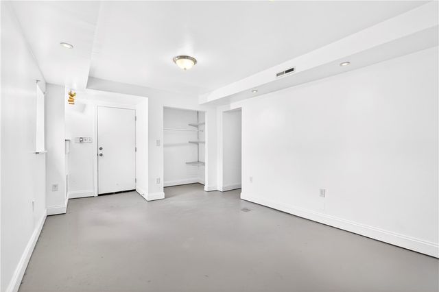 2925 SEBOLT ROAD, South Park, PA 15129