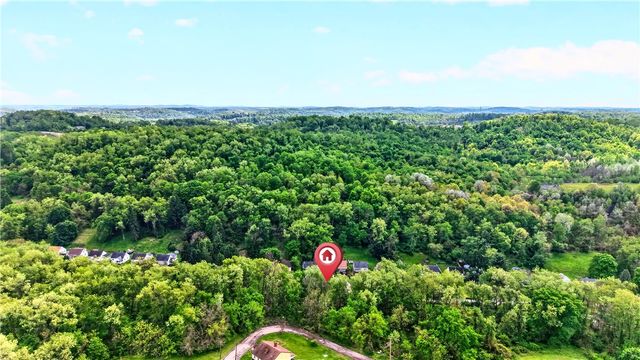 2925 SEBOLT ROAD, South Park, PA 15129