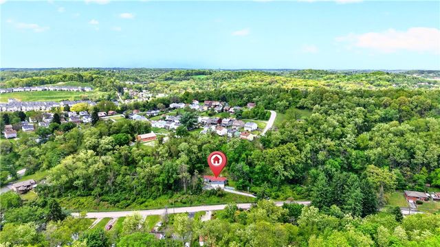2925 SEBOLT ROAD, South Park, PA 15129