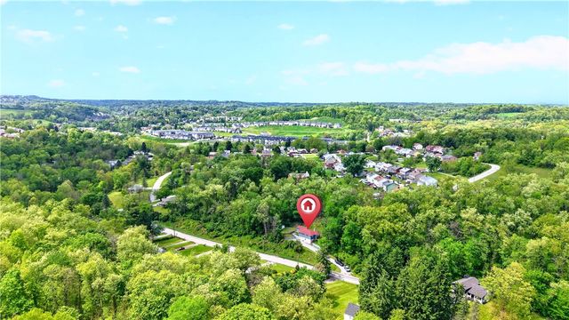 2925 SEBOLT ROAD, South Park, PA 15129