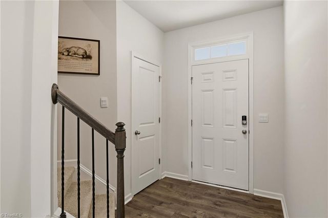1248 Evelynnview Lane, Kernersville, NC 27284