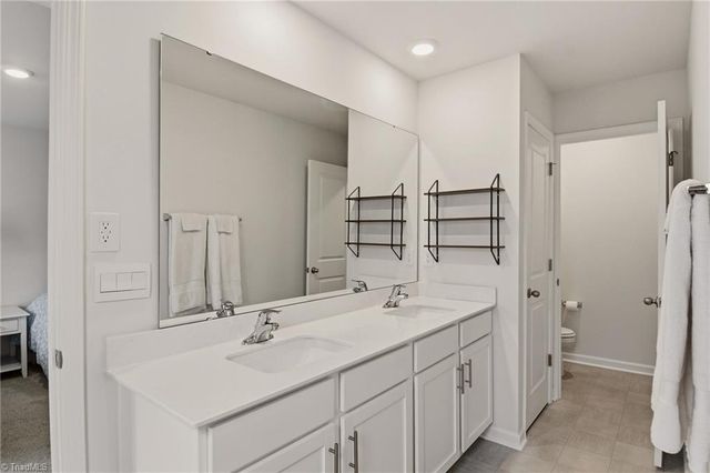 1248 Evelynnview Lane, Kernersville, NC 27284