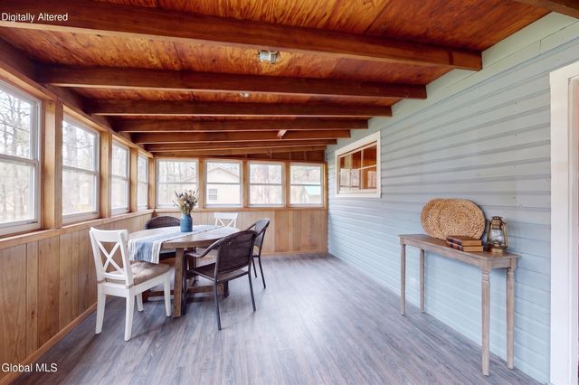 10 Dunning Road, Ballston Spa, NY 12020