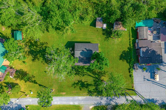 10 Dunning Road, Ballston Spa, NY 12020
