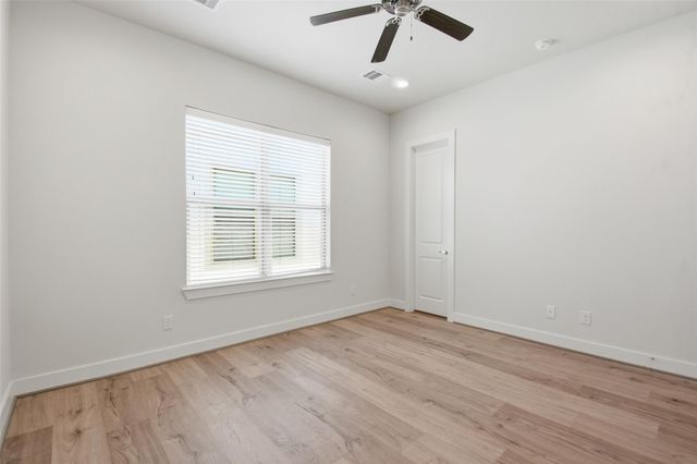 1106 Yellow Place, Houston, TX 77055