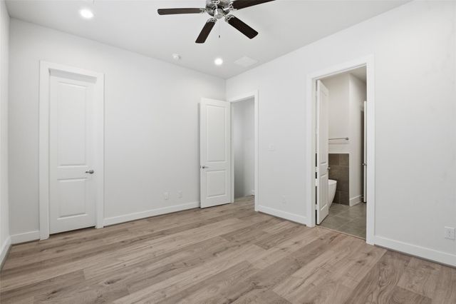 1106 Yellow Place, Houston, TX 77055