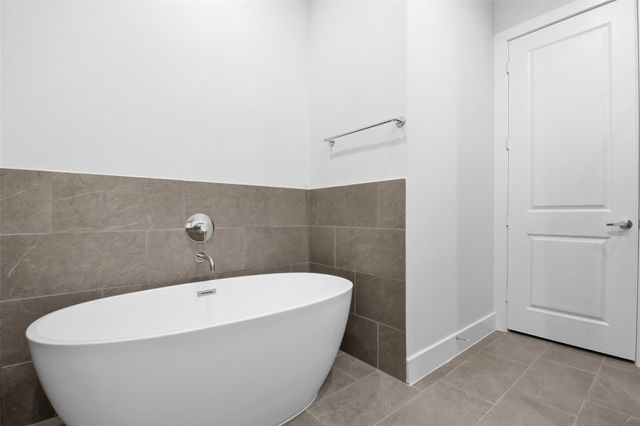 1106 Yellow Place, Houston, TX 77055