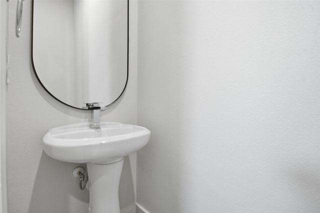 1106 Yellow Place, Houston, TX 77055