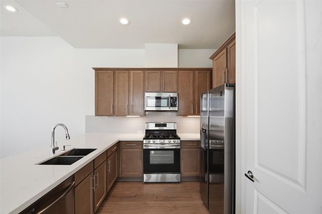 1106 Yellow Place, Houston, TX 77055