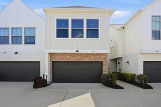 1106 Yellow Place, Houston, TX 77055