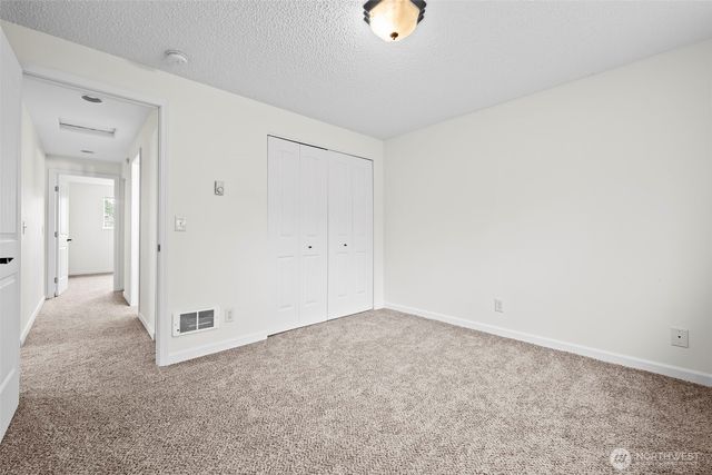 691 Pearl Place, Bremerton, WA 98310