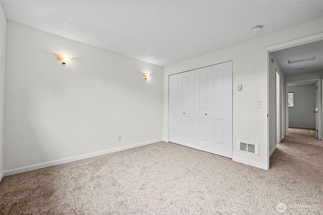 691 Pearl Place, Bremerton, WA 98310