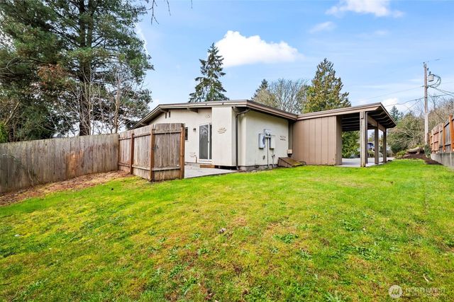 691 Pearl Place, Bremerton, WA 98310