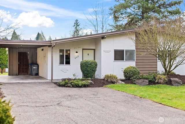 691 Pearl Place, Bremerton, WA 98310