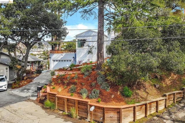 24 Cabrillo Pl, Oakland, CA 94611