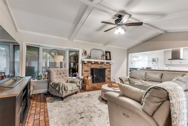 3946 Candlenut Lane, Dallas, TX 75244