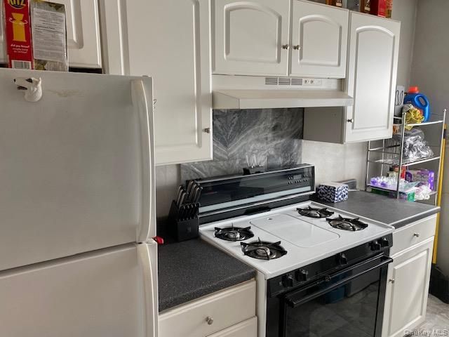 71-41 260th Street A-1, Glen Oaks, NY 11004