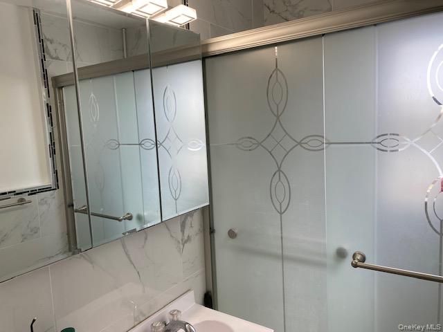 71-41 260th Street A-1, Glen Oaks, NY 11004