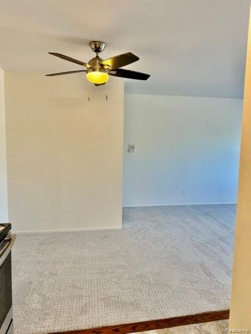 805 Plate Street 210, Rochester, MI 48307
