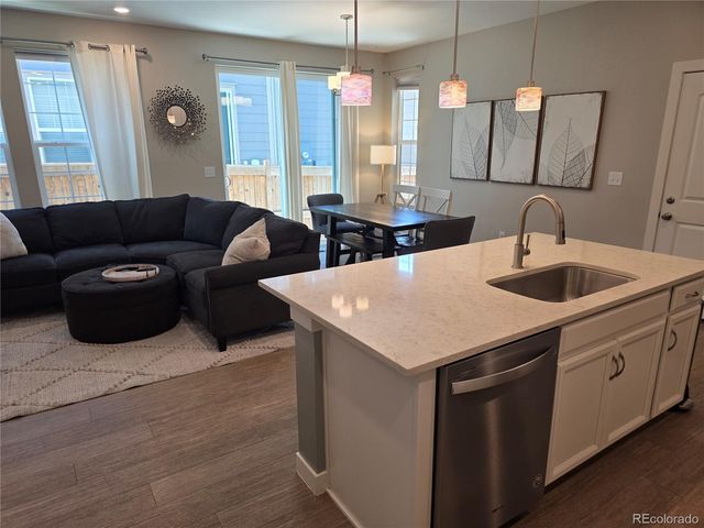 7601 S Winnipeg Street, Aurora, CO 80016