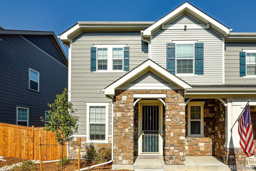 7601 S Winnipeg Street, Aurora, CO 80016