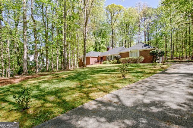 455 Birkdale Drive, Fayetteville, GA 30215