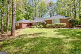 455 Birkdale Drive, Fayetteville, GA 30215