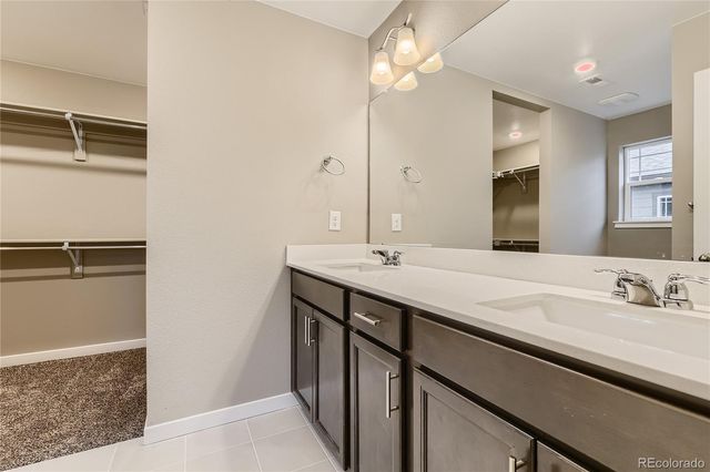 847 N Quatar Street, Aurora, CO 80018