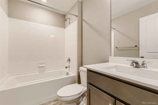 847 N Quatar Street, Aurora, CO 80018