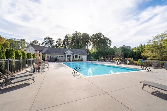 235 Still Pine Bend, Smyrna, GA 30082