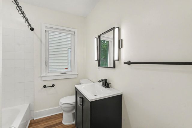 2601 Girard Avenue N, Minneapolis, MN 55411