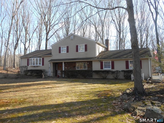 18 St. Francis Woods Road, Madison, CT 06443