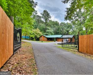 1843 Old Mobile Road, Mccaysville, GA 30555