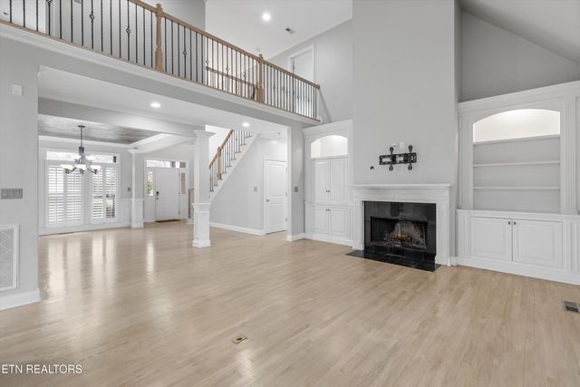 1768 Redgrave Rd, Knoxville, TN 37922