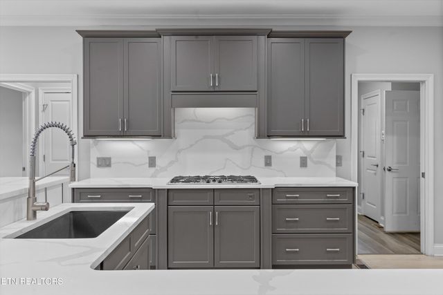 1768 Redgrave Rd, Knoxville, TN 37922