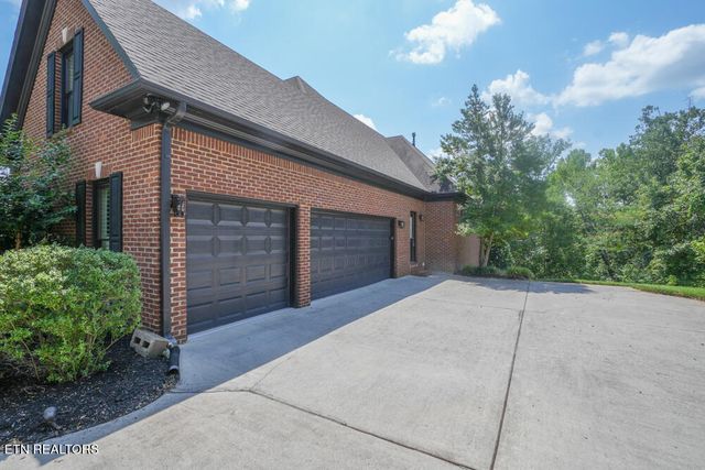 1768 Redgrave Rd, Knoxville, TN 37922