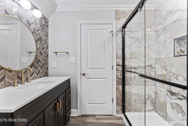 1768 Redgrave Rd, Knoxville, TN 37922