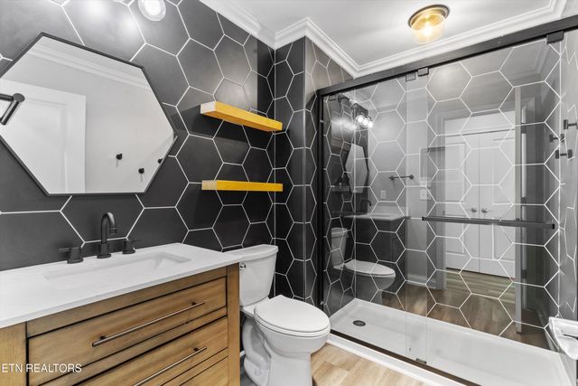 1768 Redgrave Rd, Knoxville, TN 37922