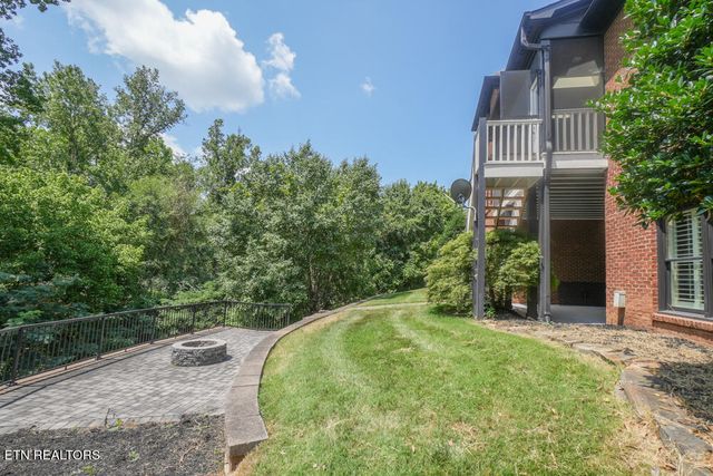 1768 Redgrave Rd, Knoxville, TN 37922