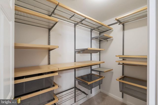 5112 GRIMM DR, Alexandria, VA 22304
