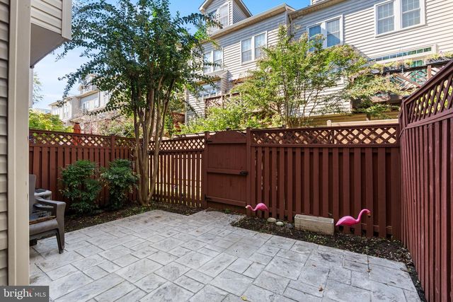 5112 GRIMM DR, Alexandria, VA 22304