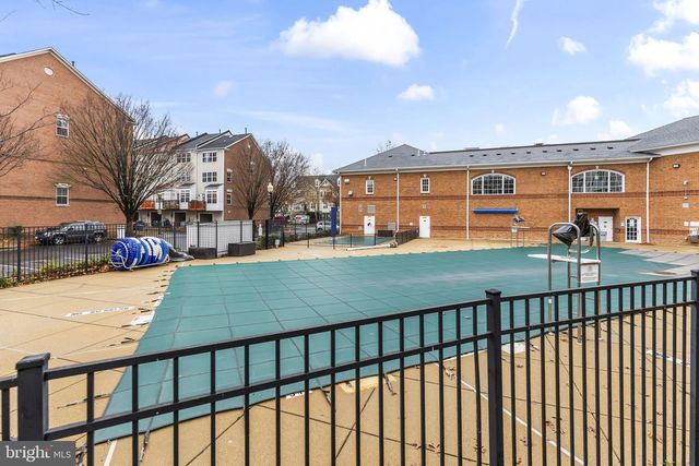 5112 GRIMM DR, Alexandria, VA 22304