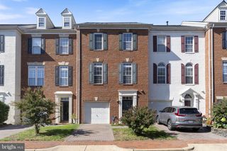 5112 GRIMM DR, Alexandria, VA 22304