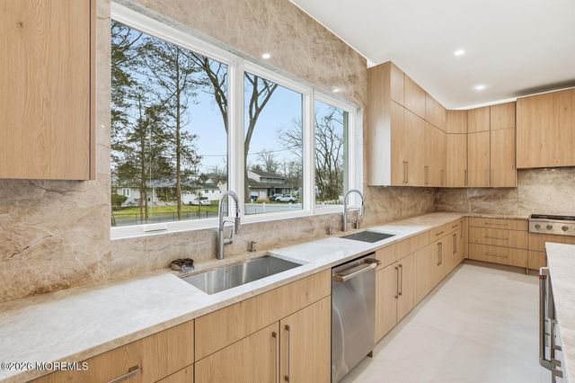 152 Ampere Avenue, Ocean Twp, NJ 07755