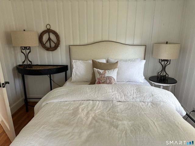 9 Rowland Place, Westport, CT 06880