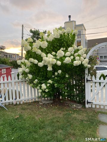 9 Rowland Place, Westport, CT 06880