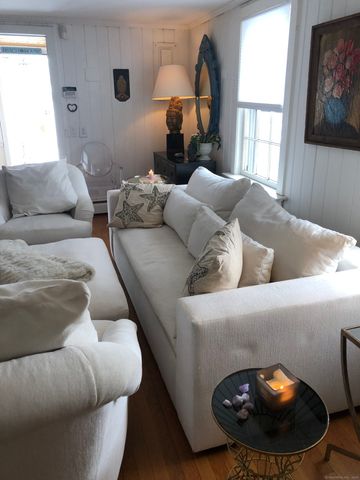 9 Rowland Place, Westport, CT 06880